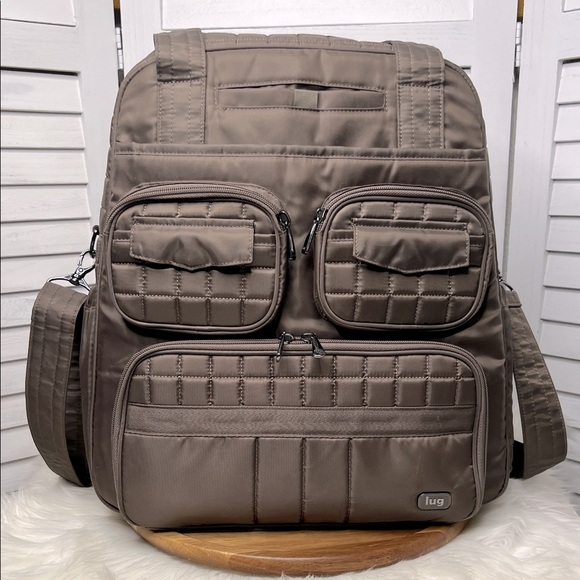 Lug Classic Taupe Quilted Puddle Jumper Travel Bag Brushed Walnut - Picture 1 of 10